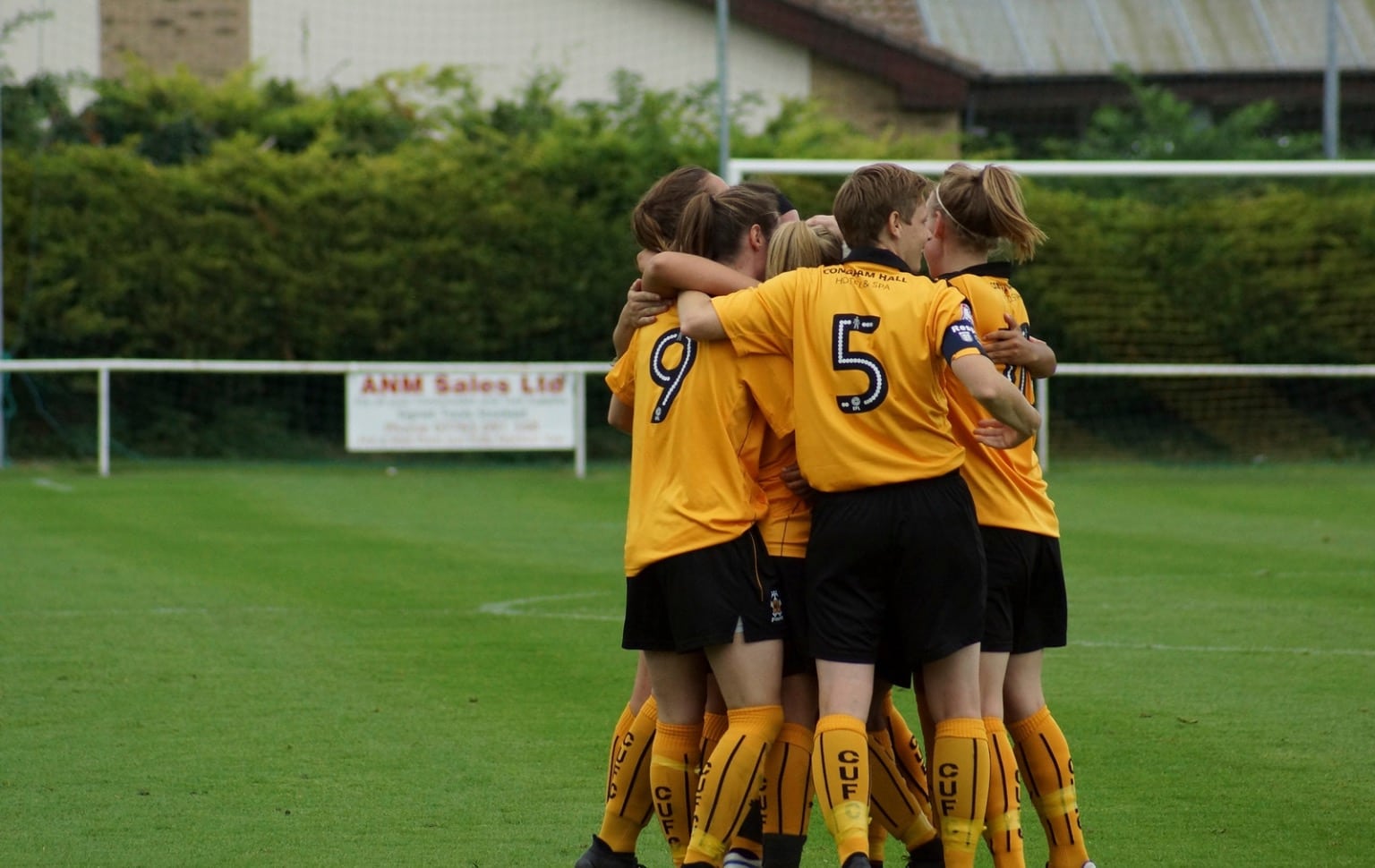 cambridge utd sponsored by congham hall